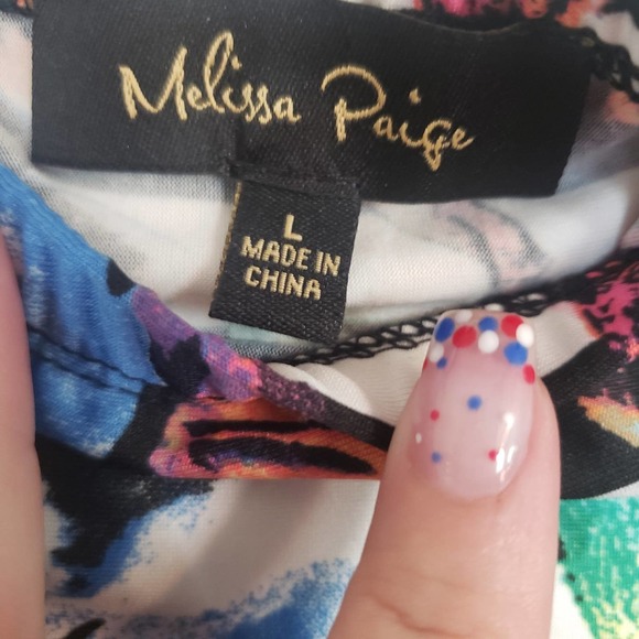 Melissa Paige size Large floral skirt - Picture 3 of 3